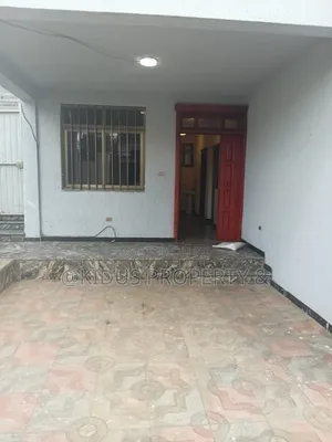 6bdrm Townhouse / Terrace in Carle Square, Nifas Silk-Lafto for rent