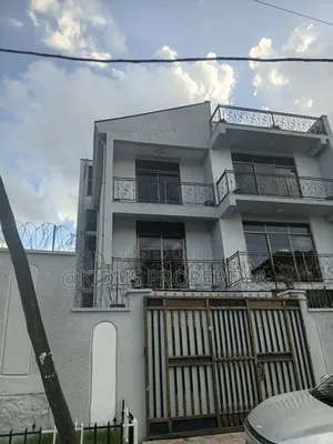 6bdrm Townhouse / Terrace in Carle Square, Nifas Silk-Lafto for rent