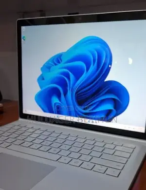 New Laptop Microsoft Surface Book 16GB Intel Core i5 SSD 512GB