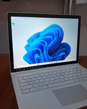 New Laptop Microsoft Surface Book 16GB Intel Core i5 SSD 512GB