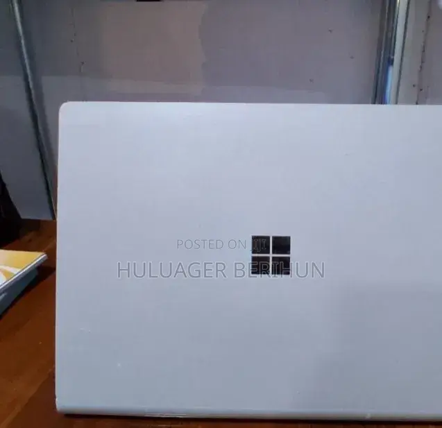New Laptop Microsoft Surface Book 16GB Intel Core i5 SSD 512GB