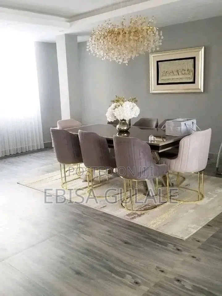 Furnished 8bdrm Farm House in Yeka for sale