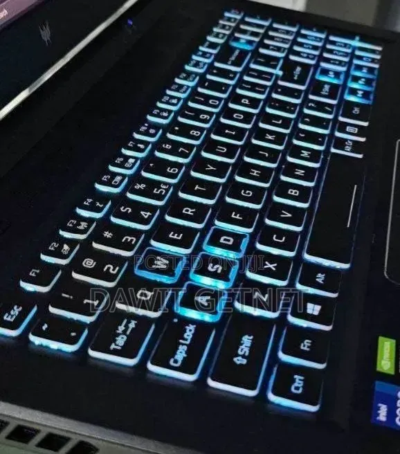 New Laptop Acer Predator Helios Neo 16 16GB Intel Core i9 SSD 1T