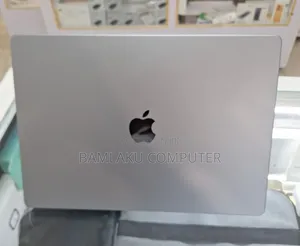 New Laptop Apple MacBook Pro 2021 M1 32GB Apple M1 Max SSD 1T