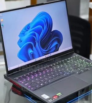 New Laptop Lenovo Legion Y720 16GB AMD Ryzen 9 SSD 1T