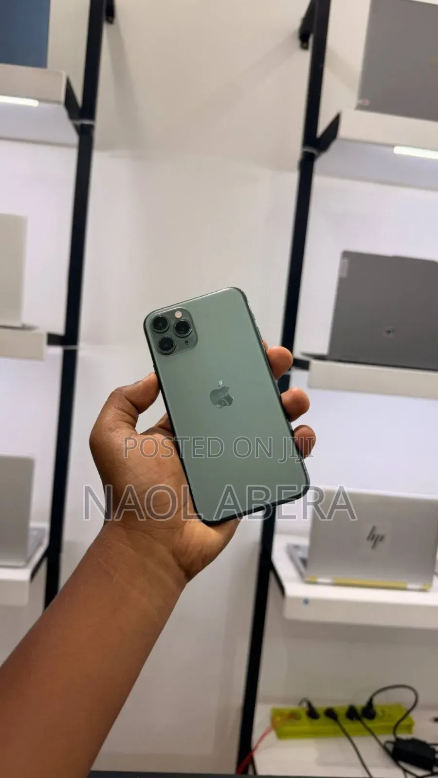 New Apple iPhone 11 Pro 64 GB Green