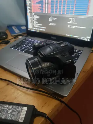 Panasonic Lumix Fz200