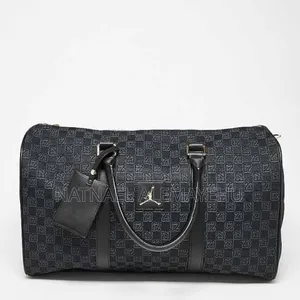 Nike Air Jordan Bag Features a Black Suitable for Travel or Gym Uses