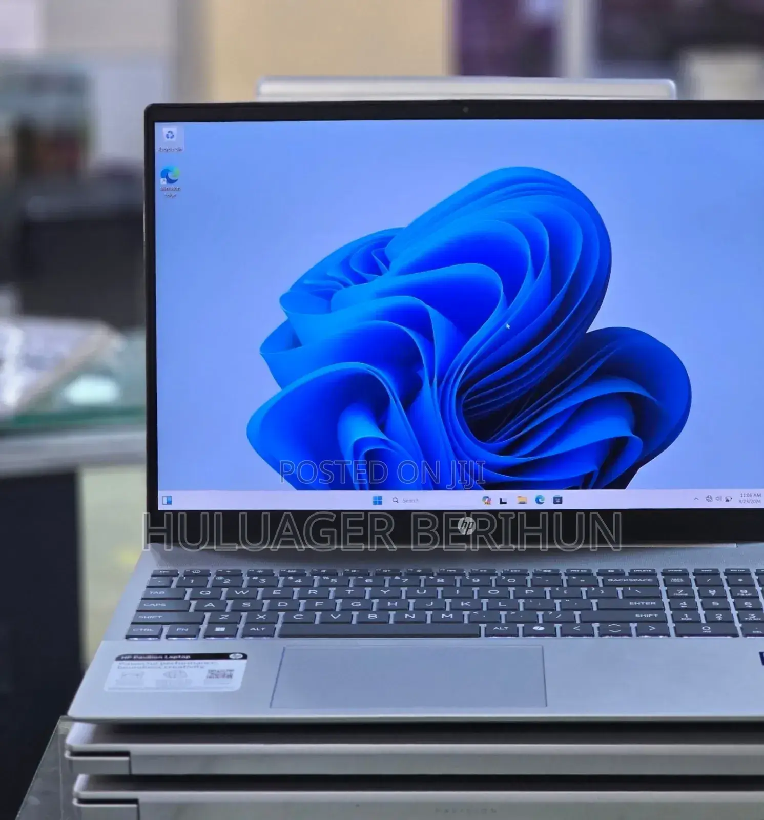 New Laptop HP Pavilion 15 8GB Intel Core i5 SSD 512GB