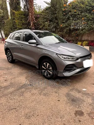 New BYD E2 43 kWh 94 hp FWD 2024 Black