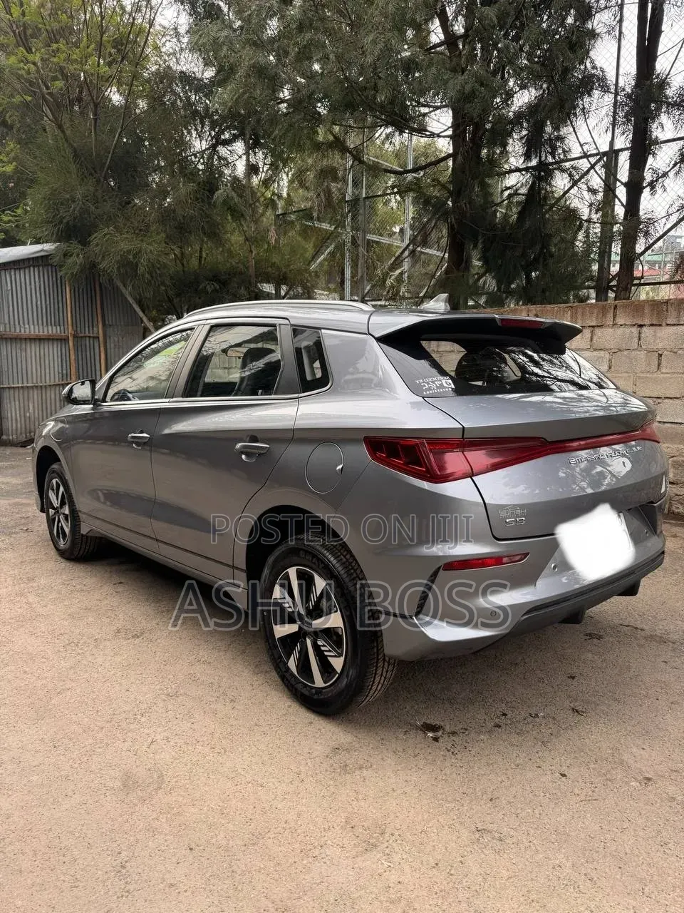 New BYD E2 43 kWh 94 hp FWD 2024 Black
