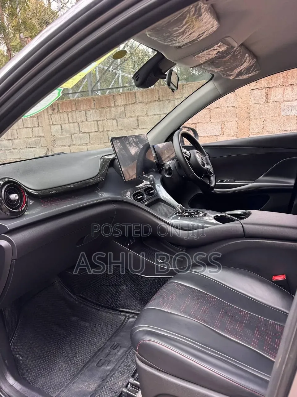 New BYD E2 43 kWh 94 hp FWD 2024 Black