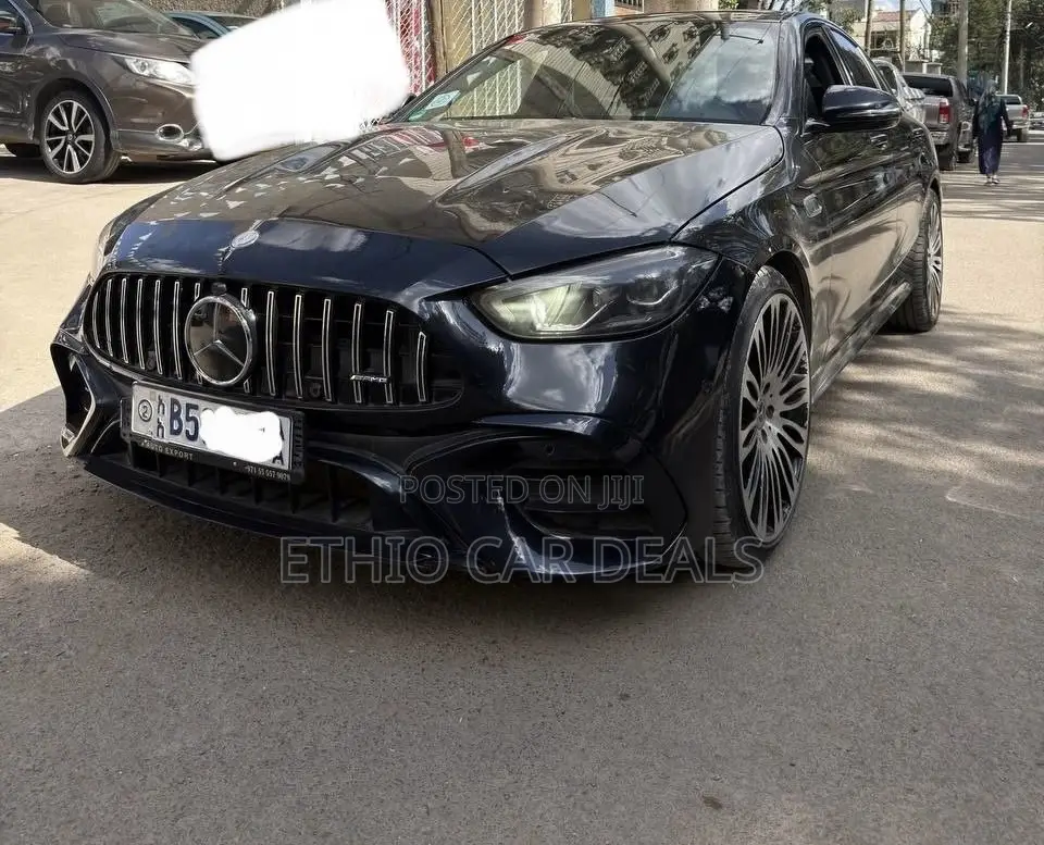 Mercedes-Benz C180 2018 Black