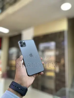 Apple iPhone 11 Pro Max 64 GB Black