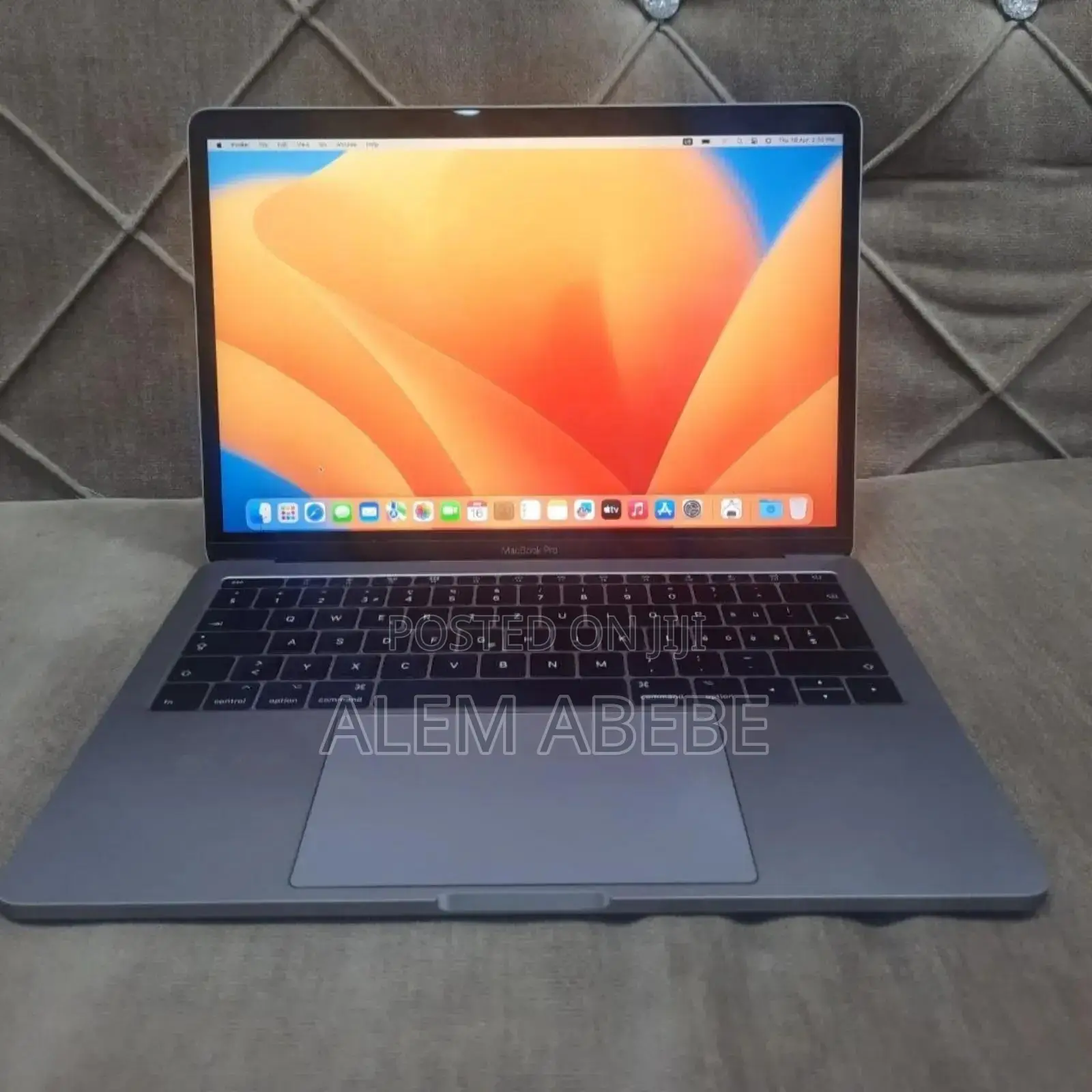 New Laptop Apple MacBook Pro 2017 16GB Intel Core i5 SSD 512GB