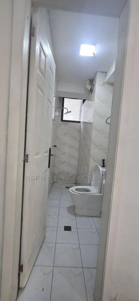 3bdrm Condo in Ayat 49, Yeka for rent