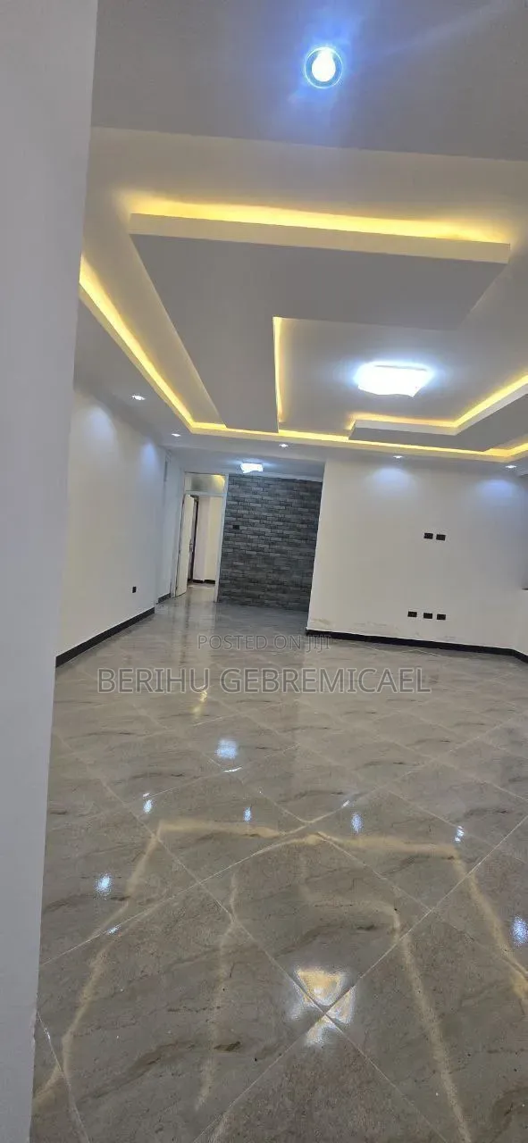 3bdrm Condo in Ayat 49, Yeka for rent