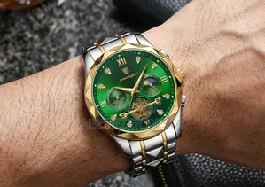 Poedagar Luxury Men's Wristwatch Model 996 Features a Green Dial