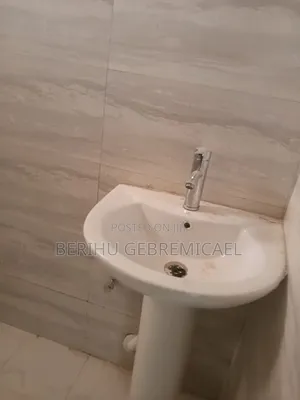 3bdrm Condo in Ayat 49, Yeka for rent