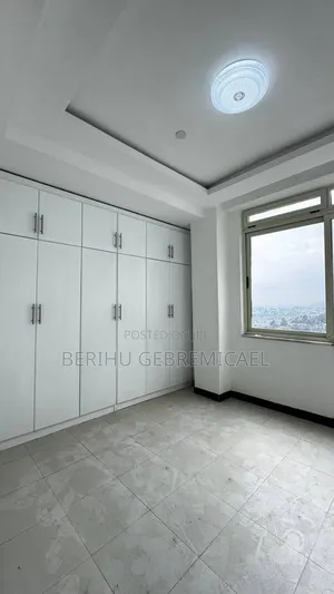 2bdrm Condo in አያት, Yeka for rent