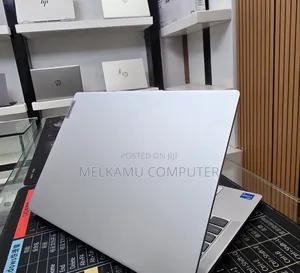 New Laptop Lenovo Legion 5 16GB Intel Core i5 SSD 512GB