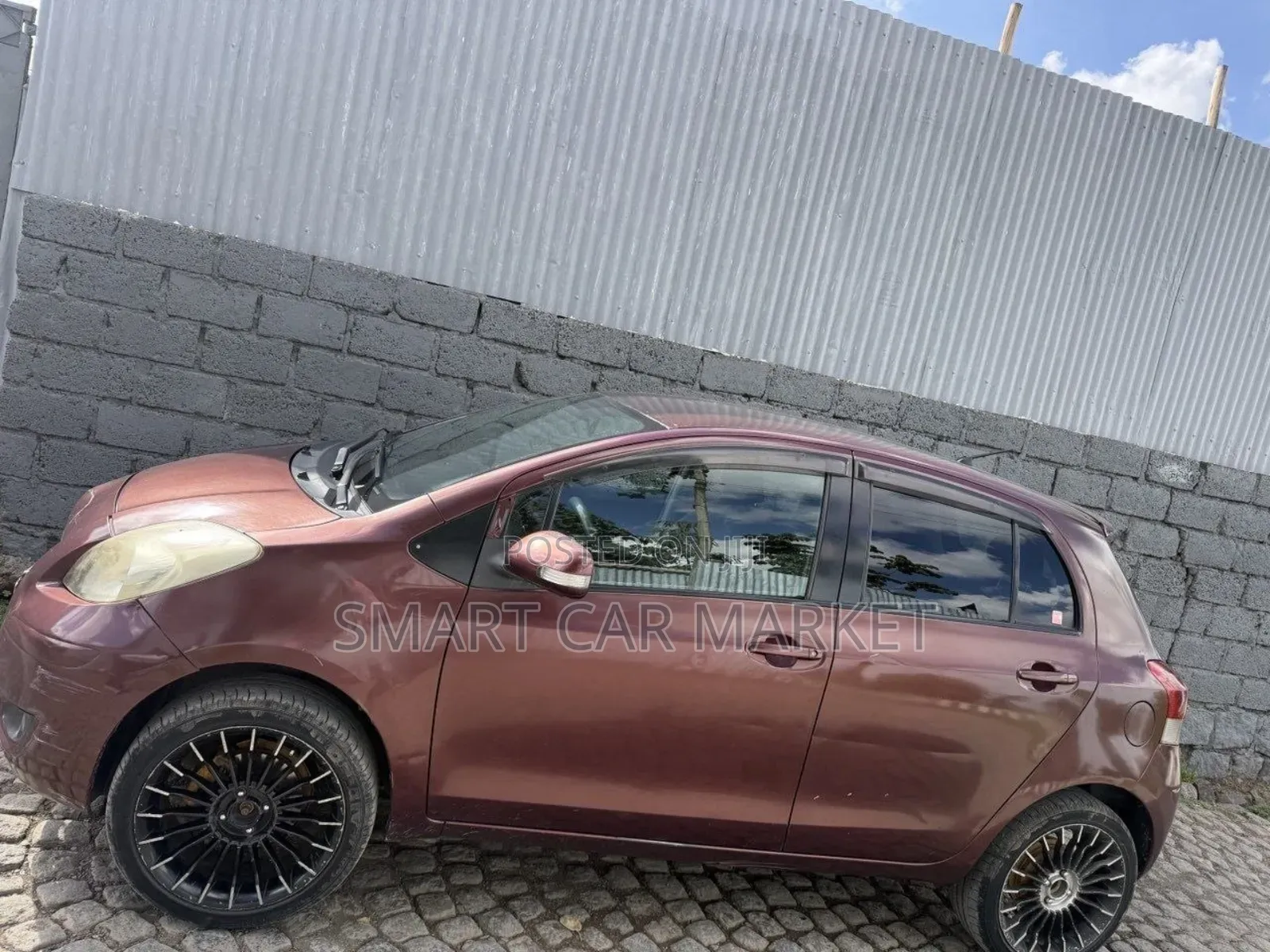 Toyota Yaris 2010 Red