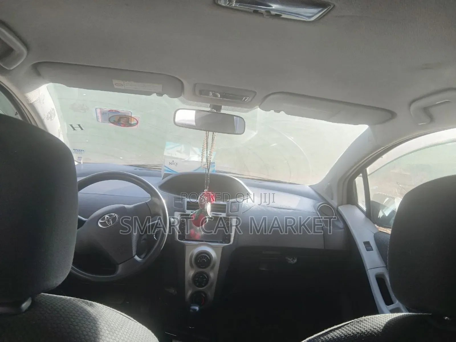 Toyota Yaris 2010 Red