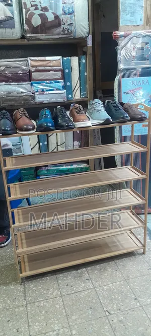 Wooden Shoe Rack(የ እንጨት ጫማ መደርደሪያ )