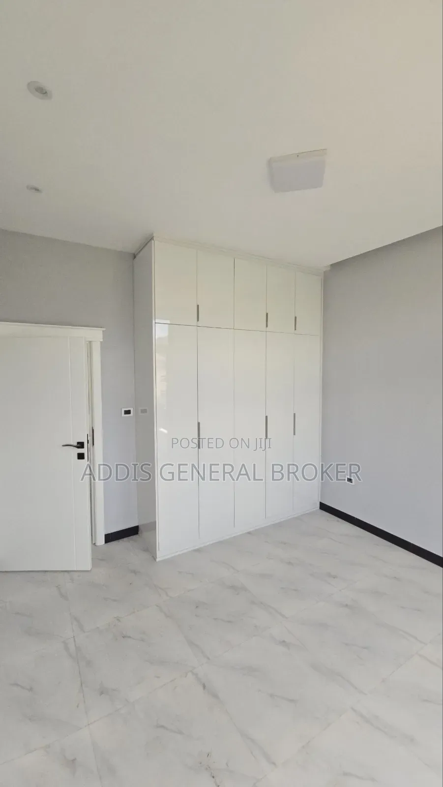 7bdrm House in Garment, Nifas Silk-Lafto for sale