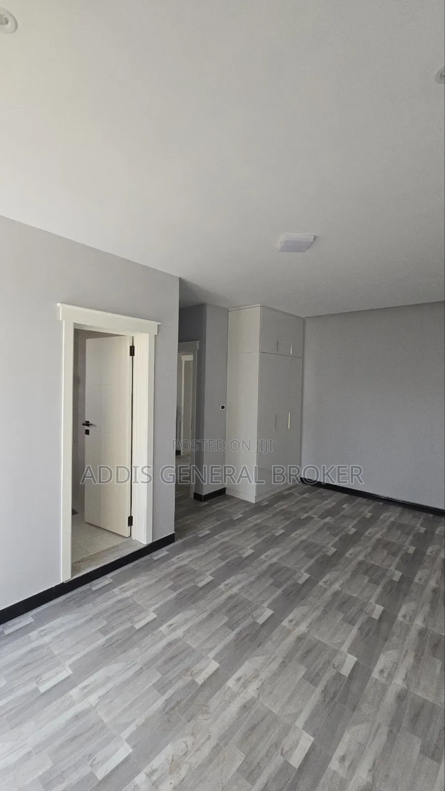 7bdrm House in Garment, Nifas Silk-Lafto for sale