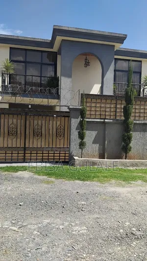 Furnished 5bdrm Farm House in Rooseta Real State, Yeka for sale