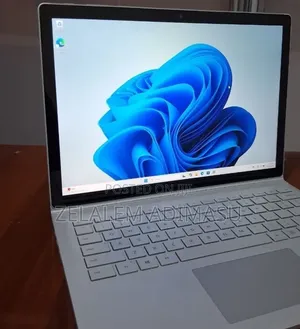New Laptop Microsoft Surface Book 2 16GB Intel Core i7 SSD 512GB