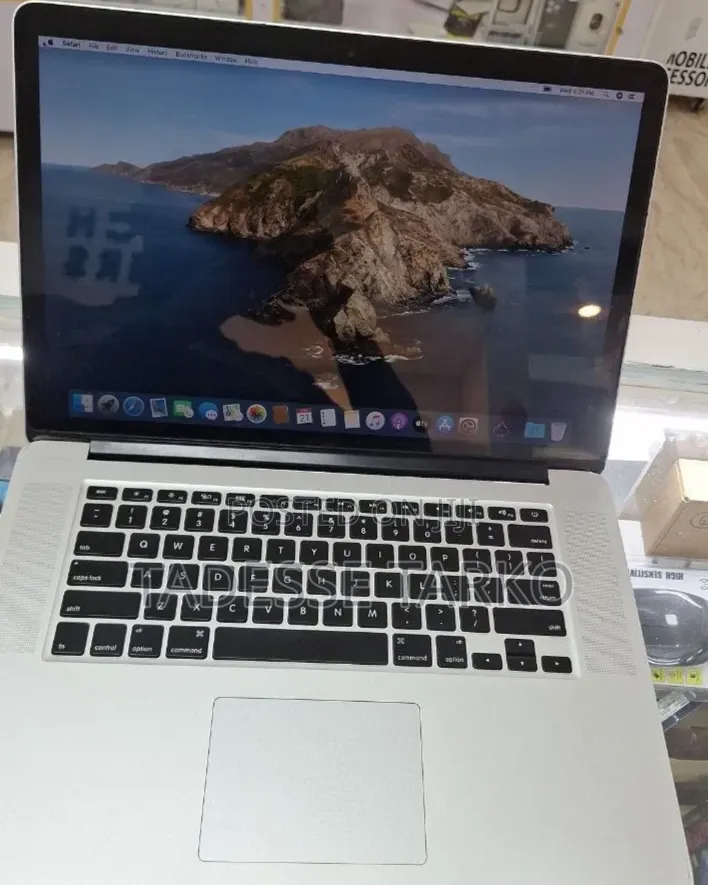New Laptop Apple MacBook Pro 2014 16GB Intel Core i7 SSD 512GB