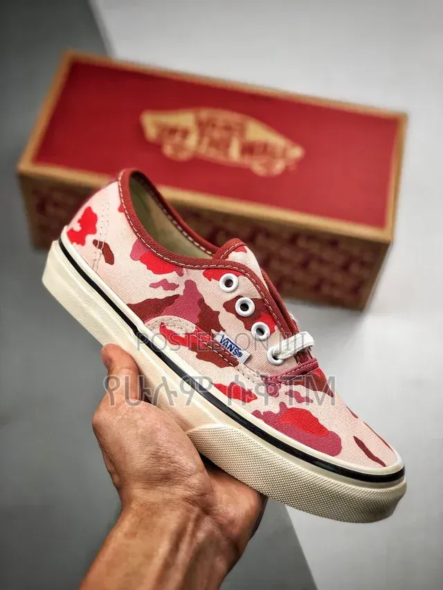 Vans Off the Wall 'Red White" Men's Shoes
