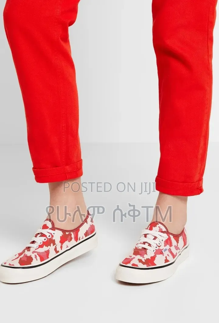 Vans Off the Wall 'Red White" Men's Shoes