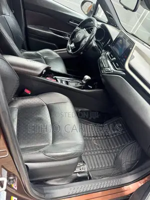 Toyota C-HR 2017 Brown