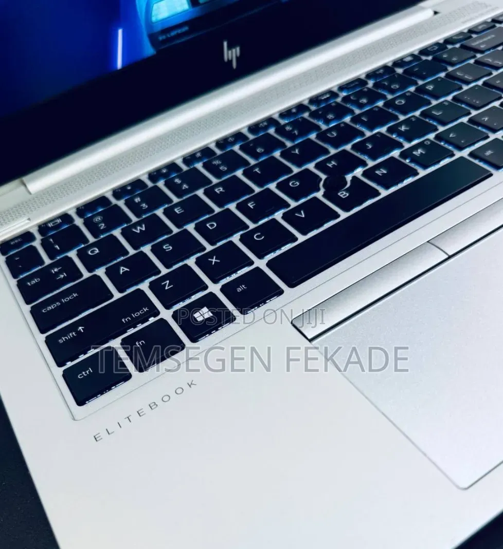 New Laptop HP EliteBook 840 G5 8GB Intel Core i5 SSD 512GB