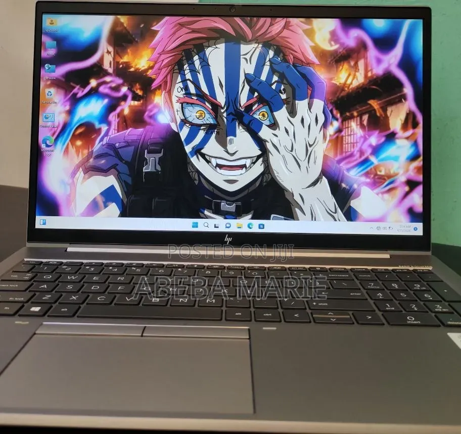 New Laptop HP ZBook Firefly G8 16GB Intel Core i7 SSD 512GB