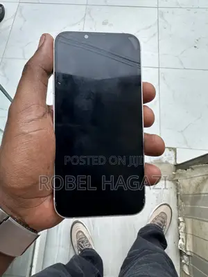 Apple iPhone 13 128 GB