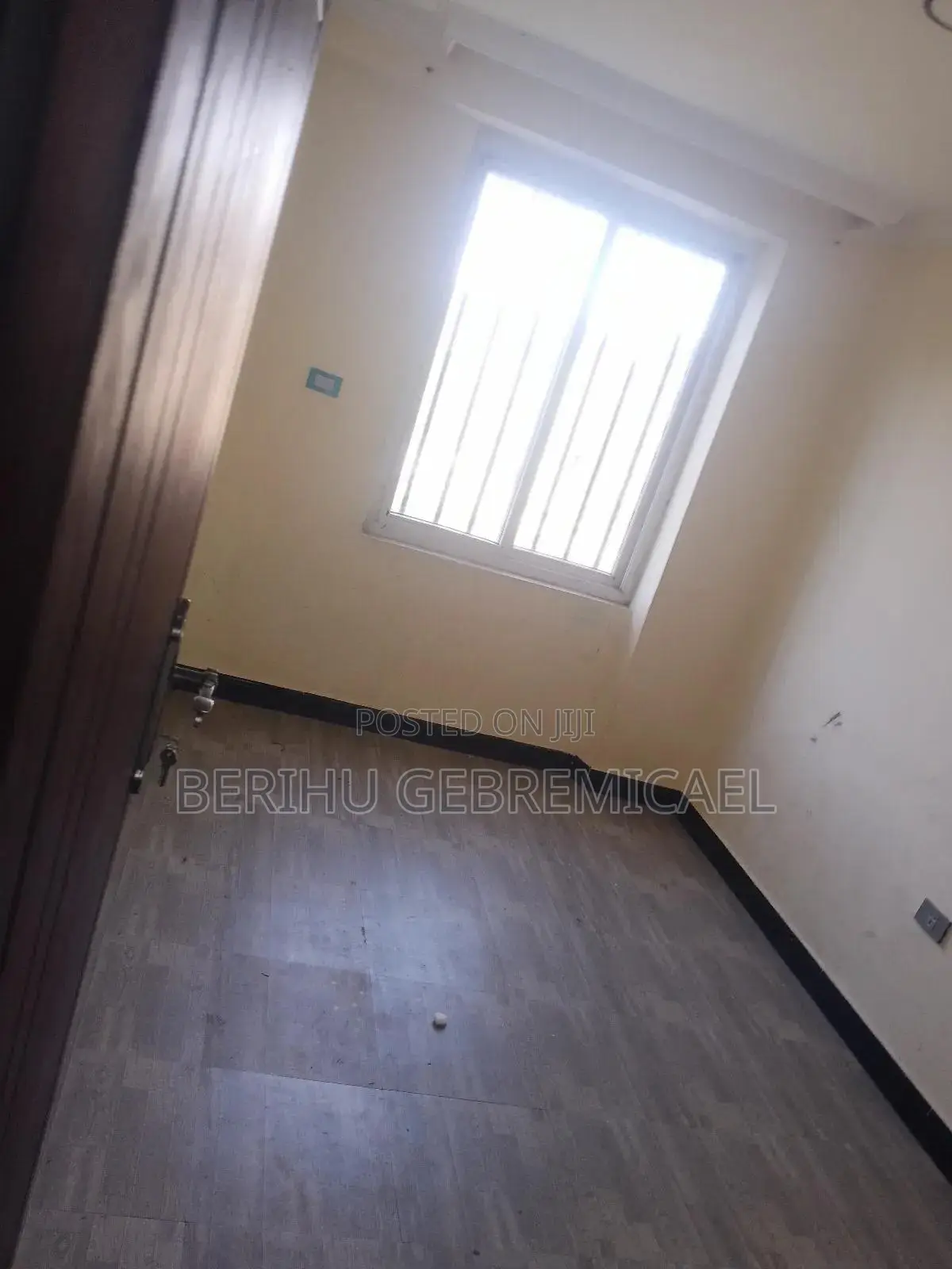 3bdrm Condo in Ayat, Yeka for sale