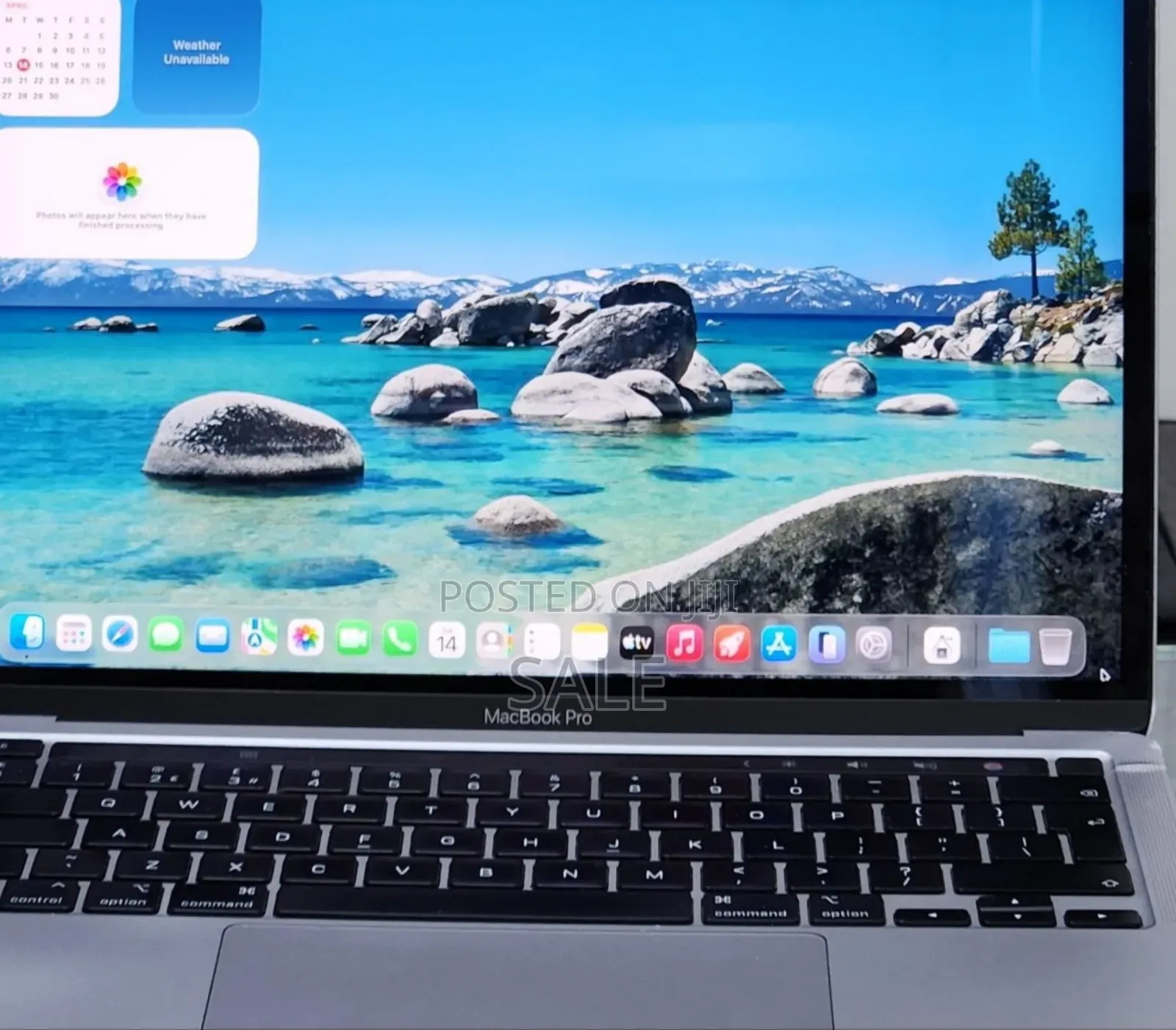 New Laptop Apple MacBook Pro M1 8GB Apple M1 Pro SSD 256GB