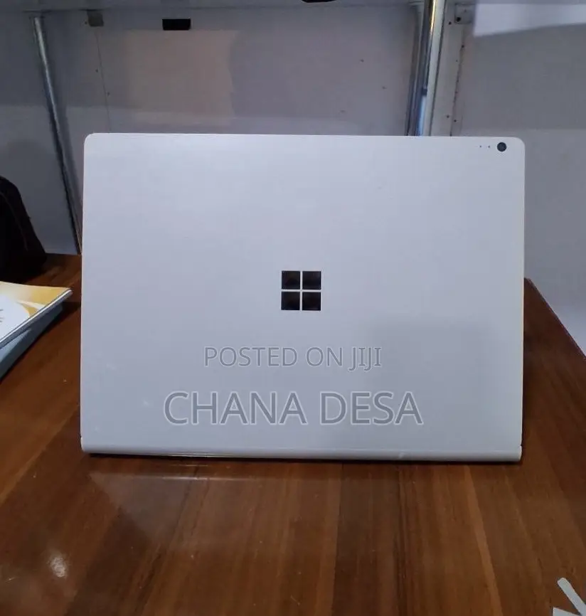 New Laptop Microsoft Surface Book 2 16GB Intel Core i7 SSD 512GB