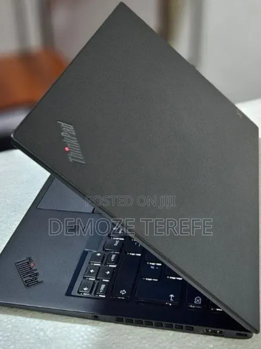 New Laptop Lenovo ThinkPad X1 Carbon 8GB Intel Core i5 SSD 256GB