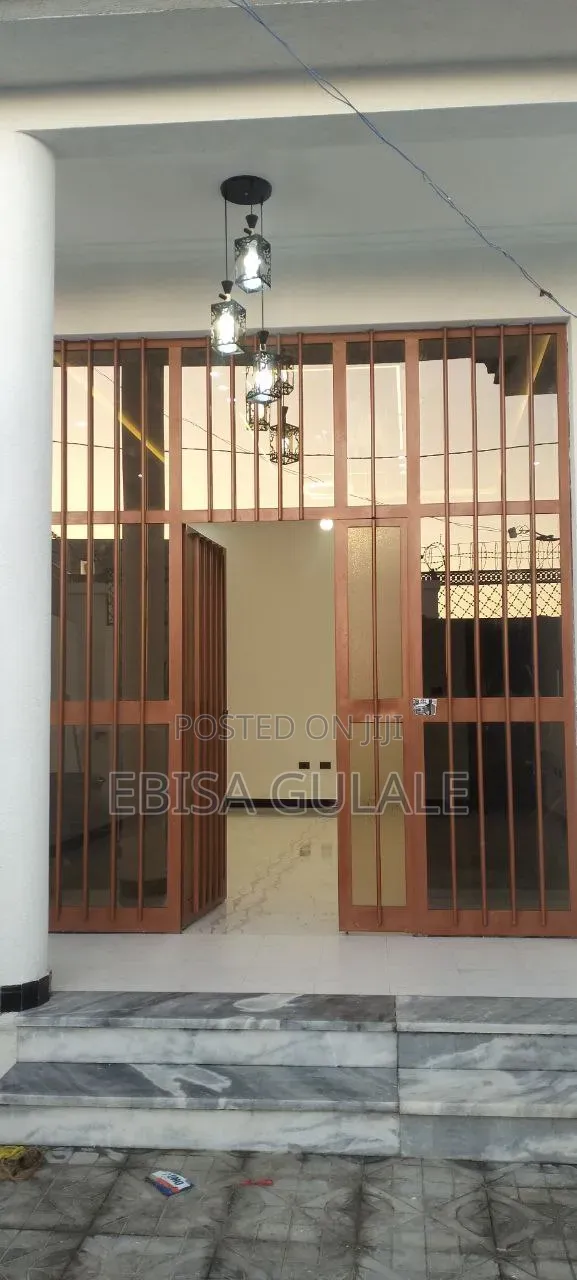 Furnished 4bdrm Farm House in Yeka for sale