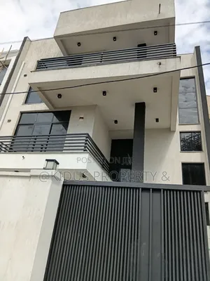 6bdrm Townhouse/Terrace in Nasswe Real State, Nifas Silk-Lafto for sale