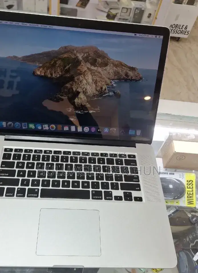 New Laptop Apple MacBook Pro 2014 16GB Intel Core i7 SSD 512GB