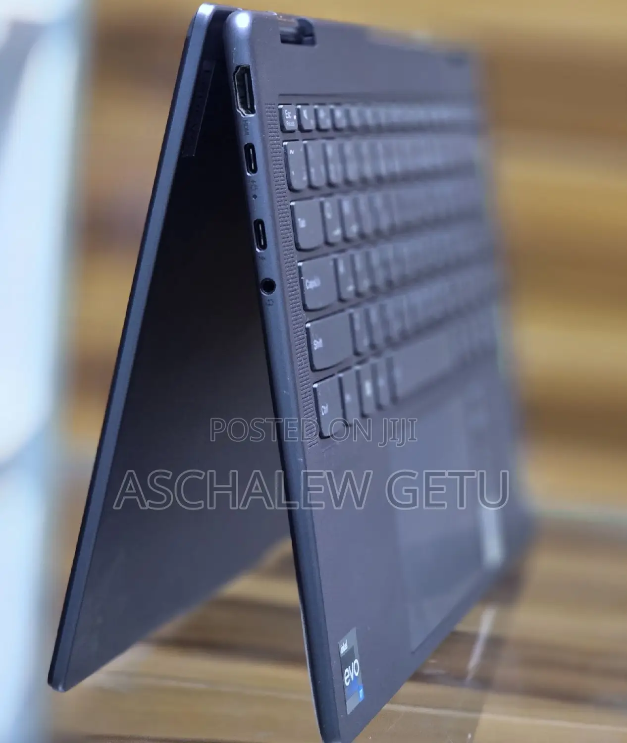 New Laptop Lenovo Yoga 7i 16GB Intel Core i7 SSD 512GB