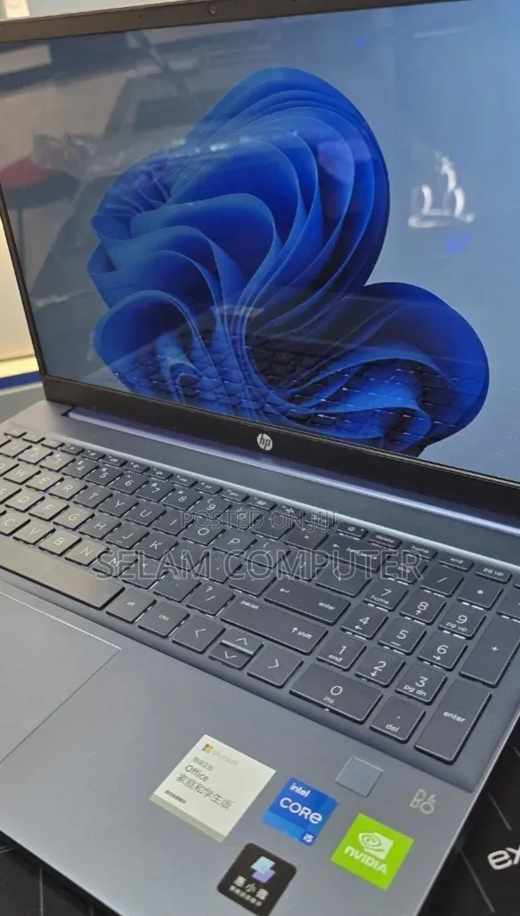 New Laptop HP Pavilion 15 16GB Intel Core i5 SSD 512GB