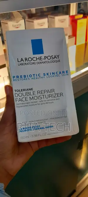 Laroche Double Repair Face Moisturizer
