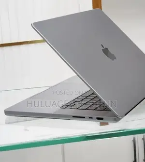 New Laptop Apple MacBook Pro 2016 32GB Apple M1 SSD 512GB